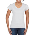 Blanc - Lifestyle - Gildan - T-shirt à manches courtes et col en V - Femme