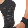 Gris - Side - Toesox - Chaussettes à demi-orteils antidérapantes BELLA MERCI - Femme