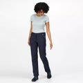 Bleu marine - Lifestyle - Regatta Softshell II - Pantalon de randonnée - Femme (Coupe courte)