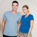 Bleu ciel - Back - T-shirt à manches courtes et col en V coupe cintrée Kariban pour homme