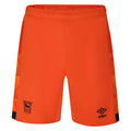 Orange - Front - Umbro - Short extérieur 23-24 - Homme